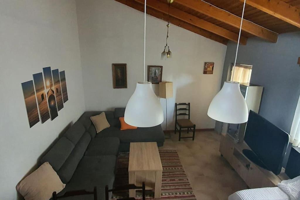 FofolaConfortable House In Nature公寓 外观 照片